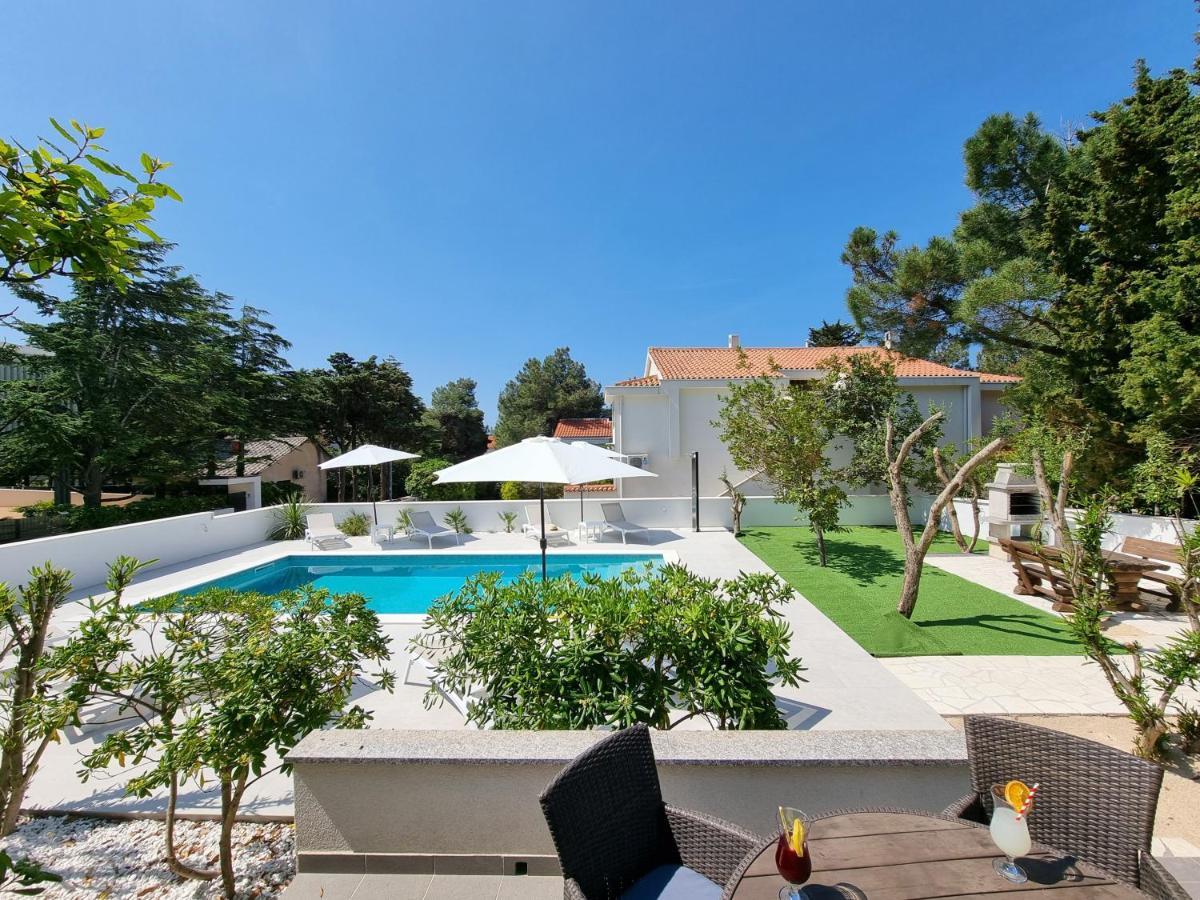 Villa FLAMINGO Deluxe Novaglia Esterno foto