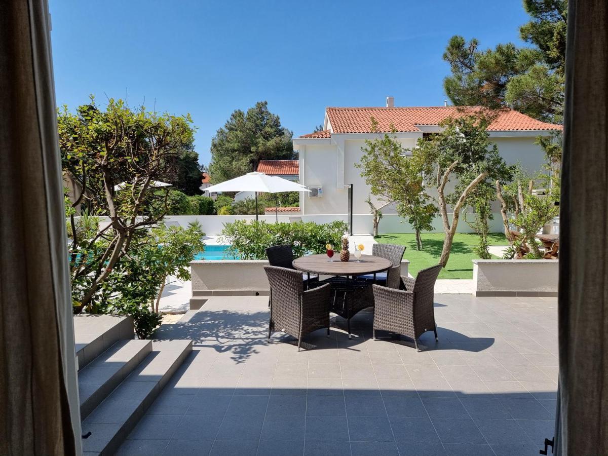 Villa FLAMINGO Deluxe Novaglia Esterno foto