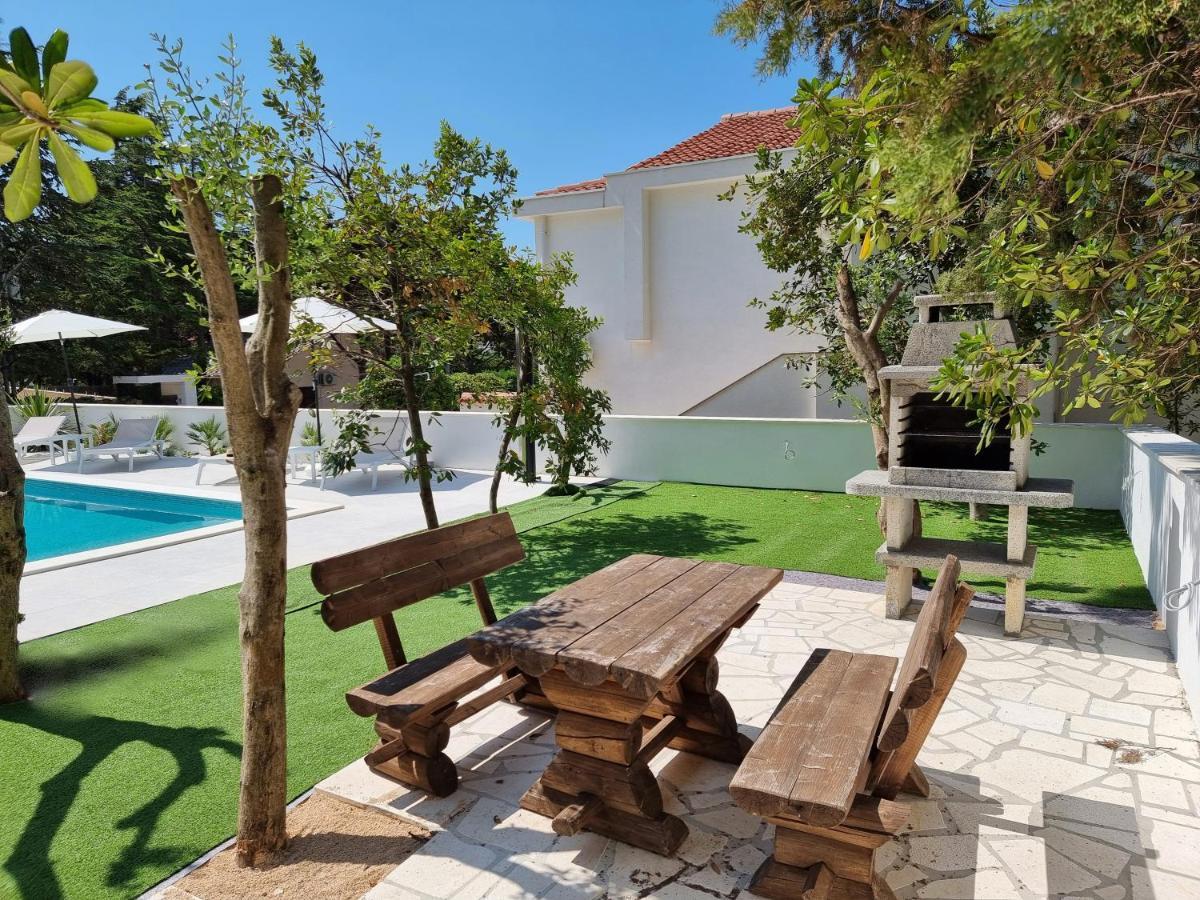 Villa FLAMINGO Deluxe Novaglia Esterno foto