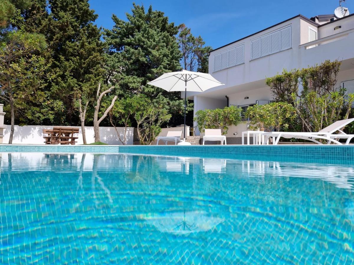Villa FLAMINGO Deluxe Novaglia Esterno foto