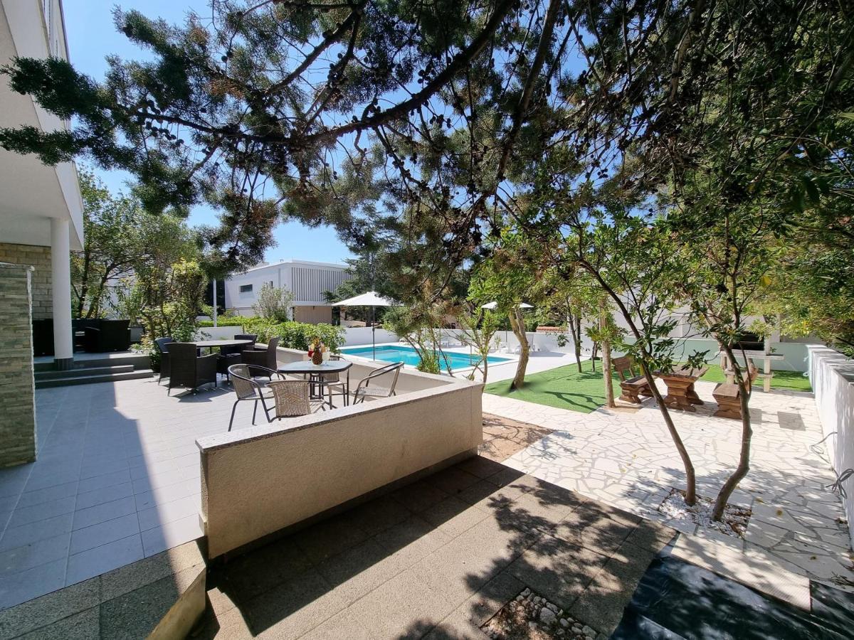 Villa FLAMINGO Deluxe Novaglia Esterno foto