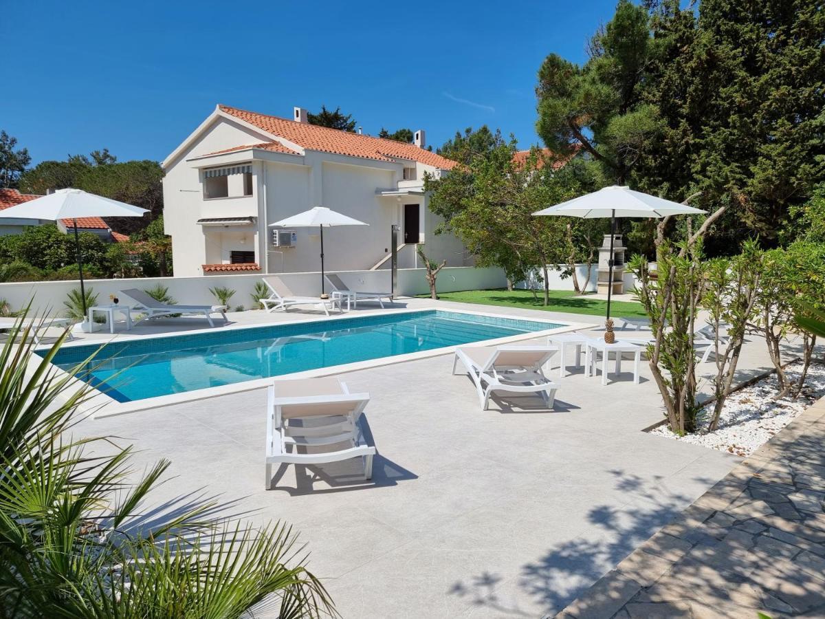 Villa FLAMINGO Deluxe Novaglia Esterno foto